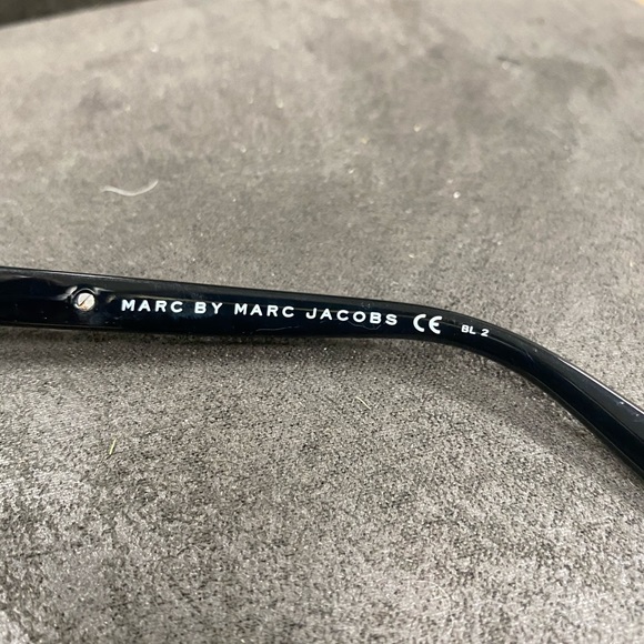 Marc Jacobs Cat Eye Sunglasses - Picture 4 of 6